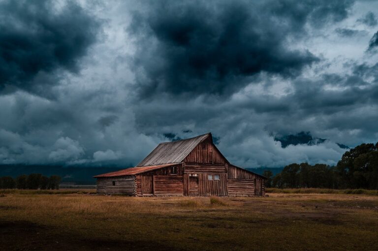 log, cabin, barn