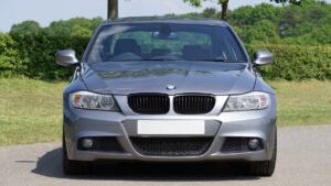 car, bmw, vehicle-1394281.jpg